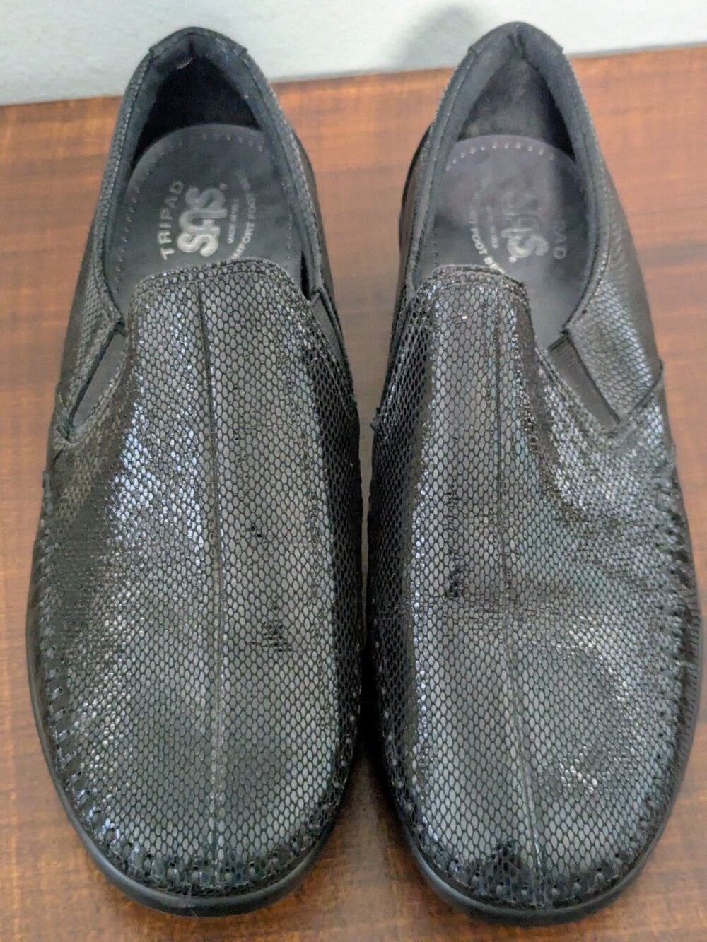 SAS Tripad Comfort Black Snakeskin Print Leather Slip-On Loafers - Size 8 Wide